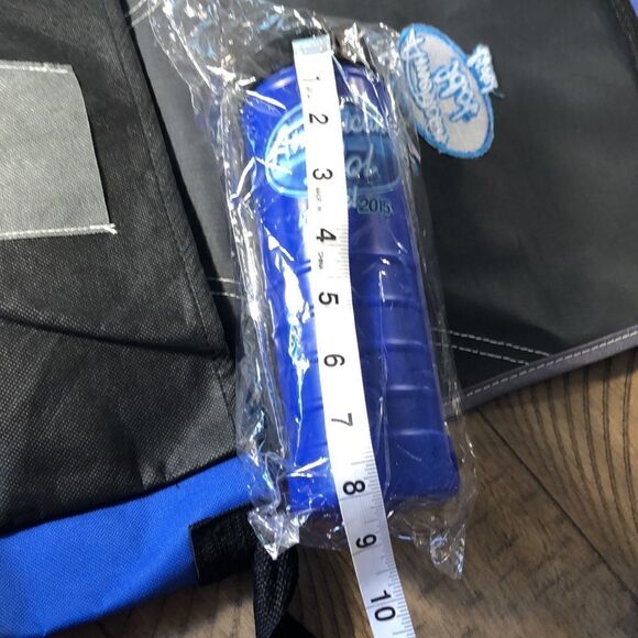 American 🇺🇸 Idol Live Messenger Bag & Water 💧 Bottle NEW SWAG from 2015 Fun! - Picture 13 of 17